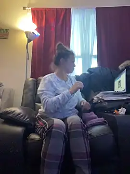 bustybunny25 online show from 12-17-25, 02:56