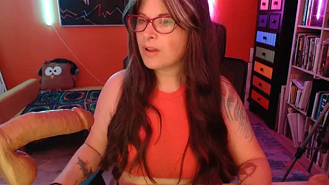 TheLenaAdams online show from 12-16-25, 02:11