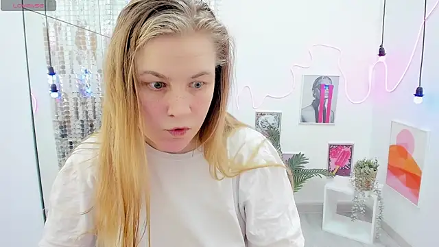 JadeSoft online show from 03-04-25, 08:49