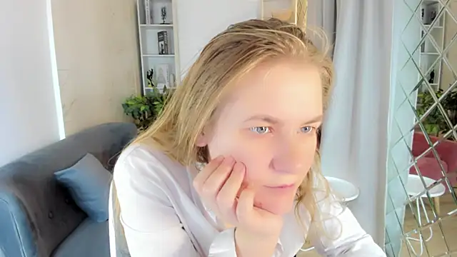 JadeSoft online show from 09-21-25, 01:57