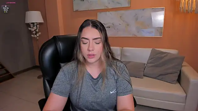 MartinnaBonnet online show from 01-06-25, 10:57