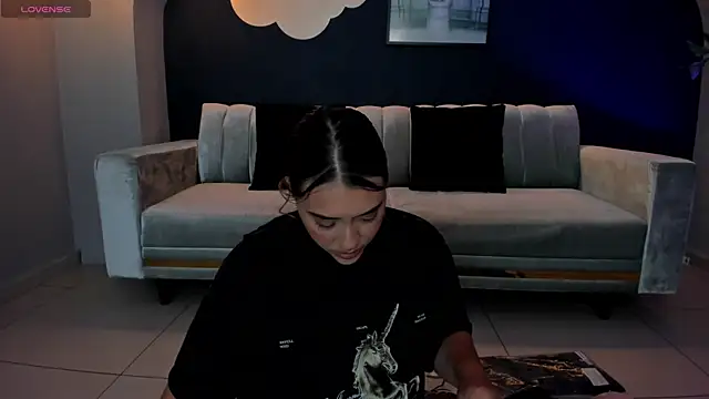 MartinnaBonnet online show from 02-03-25, 01:30