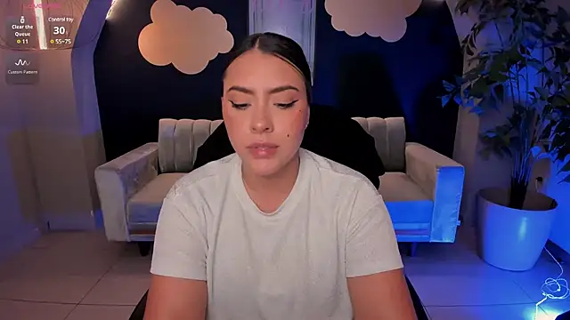 MartinnaBonnet online show from 03-14-25, 05:02