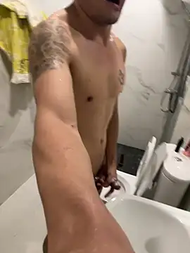 Snapshot of Jesterday chatting on 12-31-24, 06:27 Jesterday online show from 12-31-24, 06:27