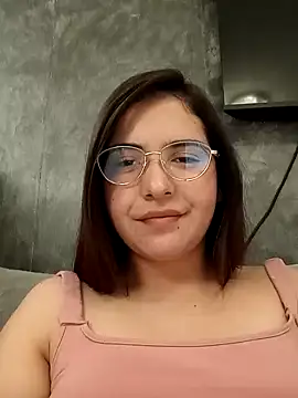 MiaLaurenzz online show from 01-18-25, 02:25