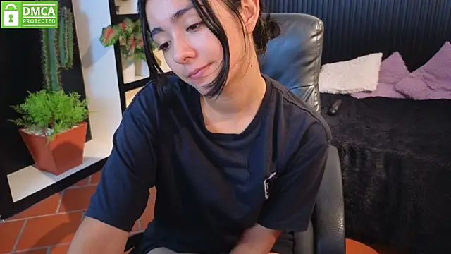 Snapshot of Ivy_Gail chatting on 11-07-25, 06:35 Ivy Gail online show from 11-07-25, 06:35