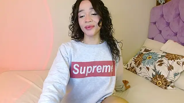 kiarablue online show from 09-12-25, 01:49