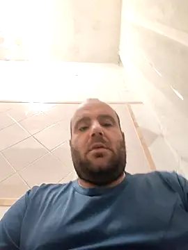 Snapshot of alex899927 chatting on 01-08-26, 11:18 alex899927 online show from 01-08-26, 11:18