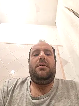 Snapshot of alex899927 chatting on 03-31-26, 01:55 alex899927 online show from 03-31-26, 01:55