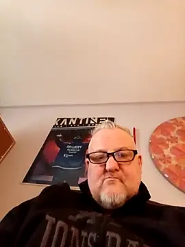 Hotwerner666 online show from 04-26-26, 10:57