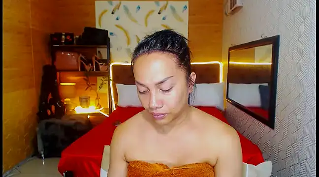 MeatyhorsecockMistress online show from 02-07-25, 09:48