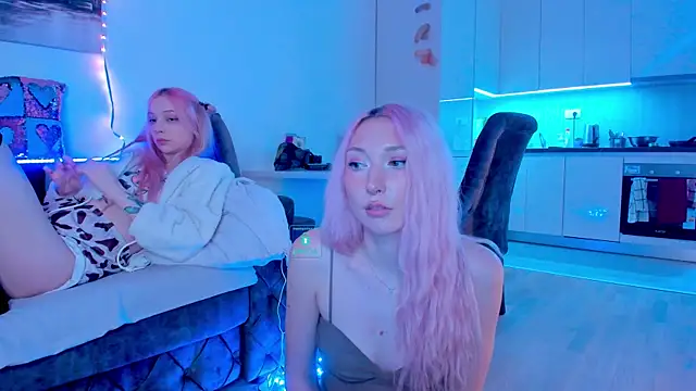 AlexRoseLiRed online show from 12-15-24, 10:15