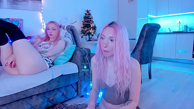 AlexRoseLiRed online show from 12-20-24, 10:54