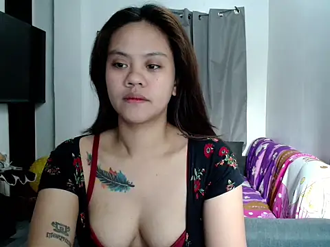 MistressKrizzel online show from 06-16-26, 11:07