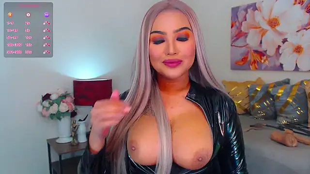 HugeCock Savanna online show from 09-19-25, 11:27