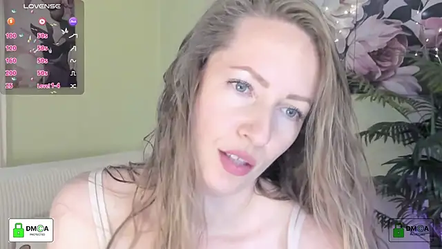 Queenymel online show from 05-21-26, 04:47
