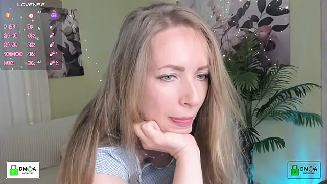 Queenymel online show from 05-28-26, 04:37
