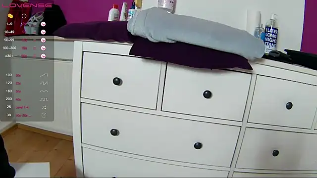 Latina daily online show from 04-19-26, 06:10