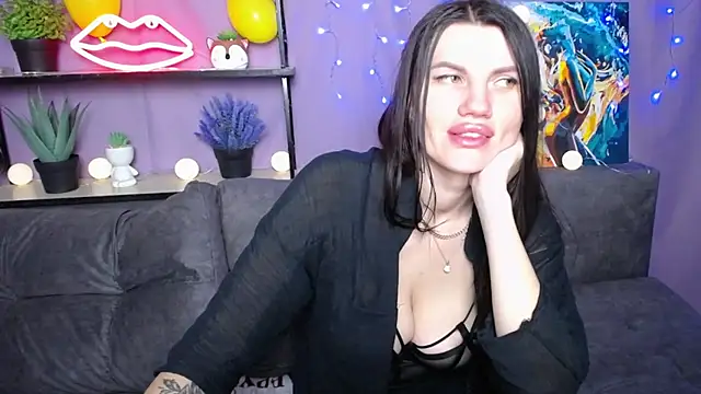 MilaLoona online show from 01-23-25, 04:15