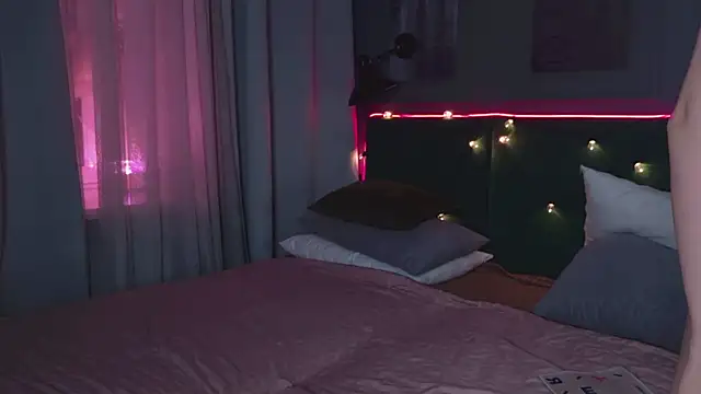 So audrey online show from 12-11-24, 05:53