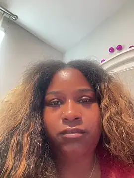 BigFineSelena online show from 07-02-26, 05:52
