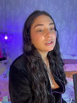 Snapshot of dayra_angels chatting on 05-28-26, 12:08 dayra angels online show from 05-28-26, 12:08