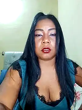 rosmery-navarro online show from 10-13-25, 04:45