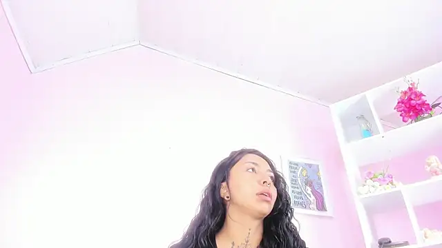 miss soffi  online show from 05-29-26, 12:14