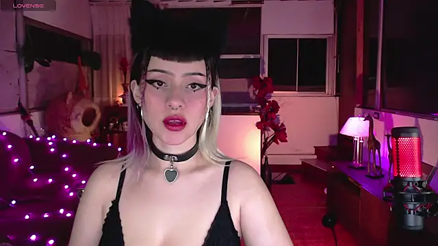 Aquamarinebubble online show from 01-28-25, 02:11