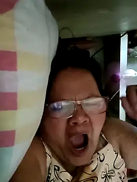 Chubbysweetmom online show from 04-05-26, 05:48