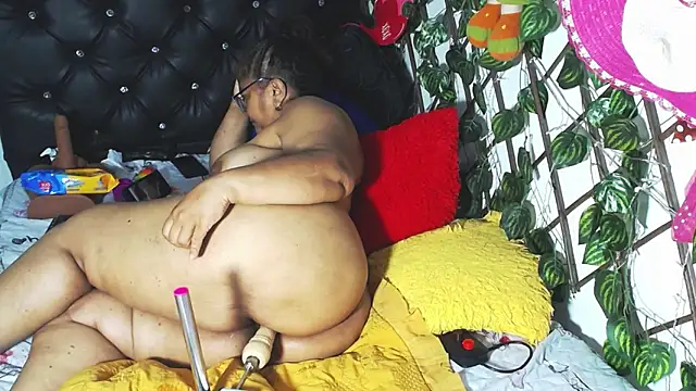 mature beautiful online show from 02-28-25, 12:31