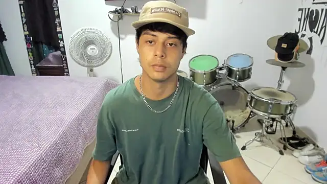 Zack falcon online show from 03-06-26, 03:58