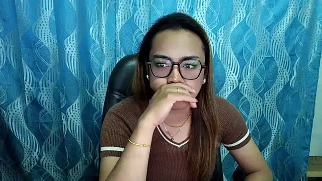 Snapshot of Your_PrettyGirlxxx chatting on 09-12-25, 02:00 Your PrettyGirlxxx online show from 09-12-25, 02:00