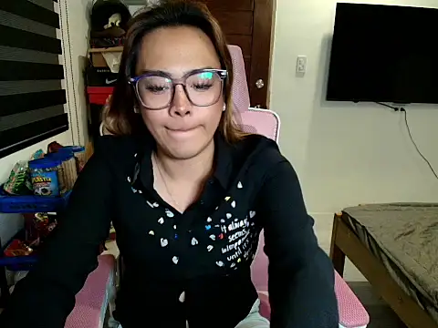 Snapshot of Your_PrettyGirlxxx chatting on 03-06-26, 01:51 Your PrettyGirlxxx online show from 03-06-26, 01:51