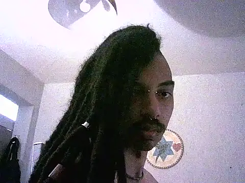 Snapshot of DarkSlim666 chatting on 11-25-25, 11:16 DarkSlim666 online show from 11-25-25, 11:16