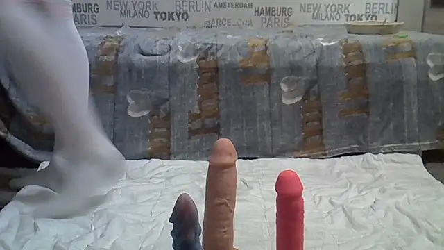 Snapshot of Flori420@xh chatting on 11-08-25, 03:39 Flori420xh online show from 11-08-25, 03:39