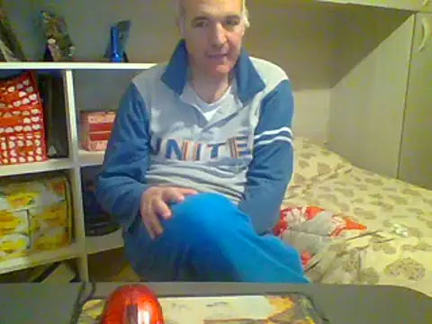 Snapshot of Setesesso7 chatting on 12-27-24, 03:15 Setesesso7 online show from 12-27-24, 03:15