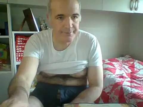 Snapshot of Setesesso7 chatting on 01-03-25, 02:40 Setesesso7 online show from 01-03-25, 02:40