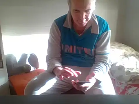 Snapshot of Setesesso7 chatting on 02-05-25, 02:16 Setesesso7 online show from 02-05-25, 02:16
