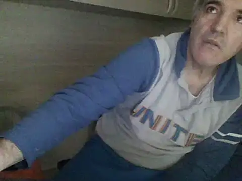 Snapshot of Setesesso7 chatting on 02-18-25, 05:42 Setesesso7 online show from 02-18-25, 05:42