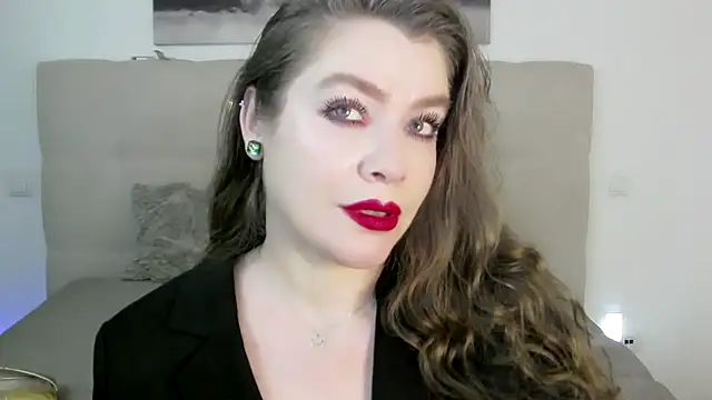 PetersEmily online show from 01-09-25, 05:22