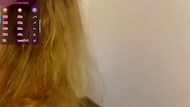 Snapshot of PetersEmily chatting on 05-16-26, 09:13 PetersEmily online show from 05-16-26, 09:13
