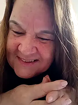 Yaya Mineira online show from 01-27-25, 04:33