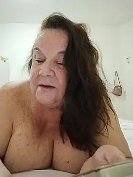 Yaya Mineira online show from 11-19-25, 12:54