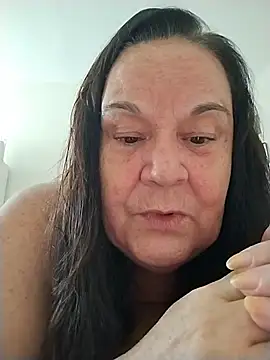 Snapshot of Yaya_Mineira chatting on 01-19-26, 03:27 Yaya Mineira online show from 01-19-26, 03:27