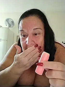 Yaya Mineira online show from 05-21-26, 12:12