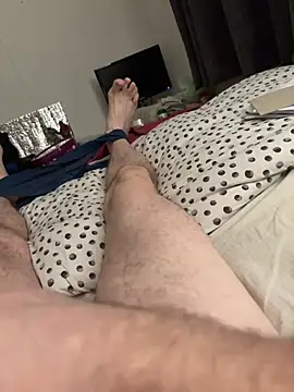 Snapshot of locallad88 chatting on 12-21-24, 09:47 locallad88 online show from 12-21-24, 09:47