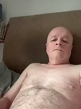 Snapshot of locallad88 chatting on 12-29-24, 08:44 locallad88 online show from 12-29-24, 08:44