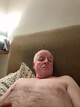 Snapshot of locallad88 chatting on 02-13-25, 05:54 locallad88 online show from 02-13-25, 05:54