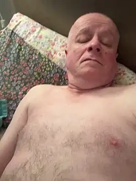 Snapshot of locallad88 chatting on 10-15-25, 05:57 locallad88 online show from 10-15-25, 05:57